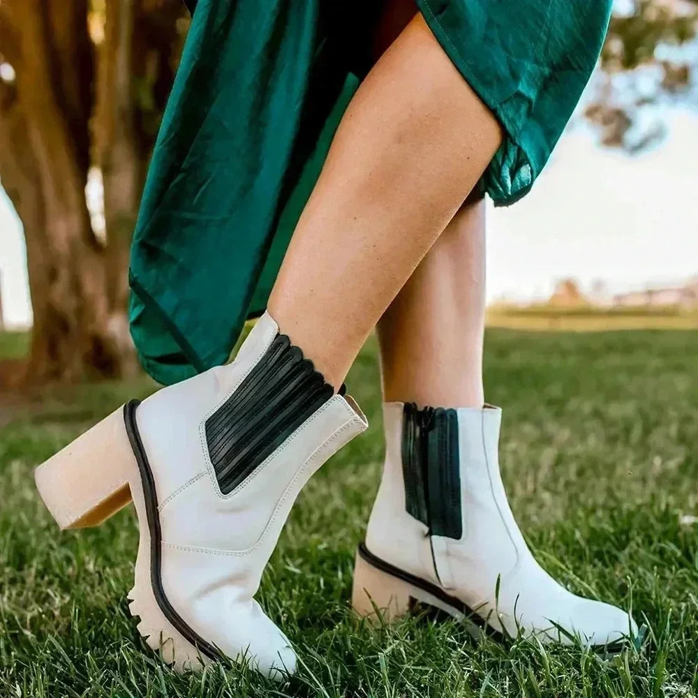 🆕 NWT in BOX  Free People James White Leather Chelsea Boots Size 39 (9)